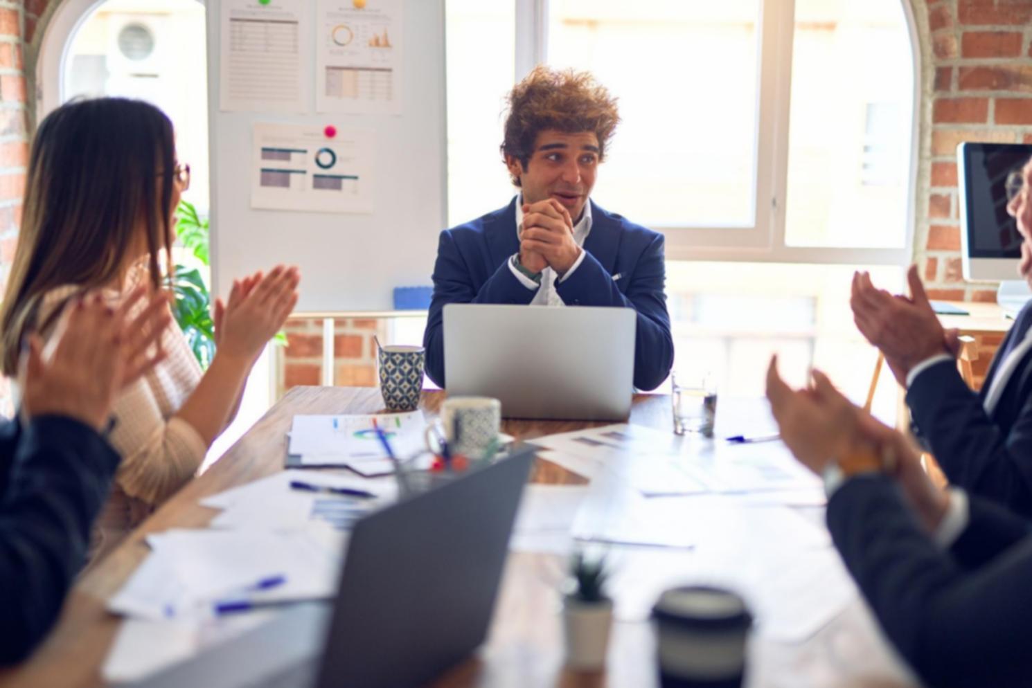 Analyse financière et gestion d'excédents budgétaires