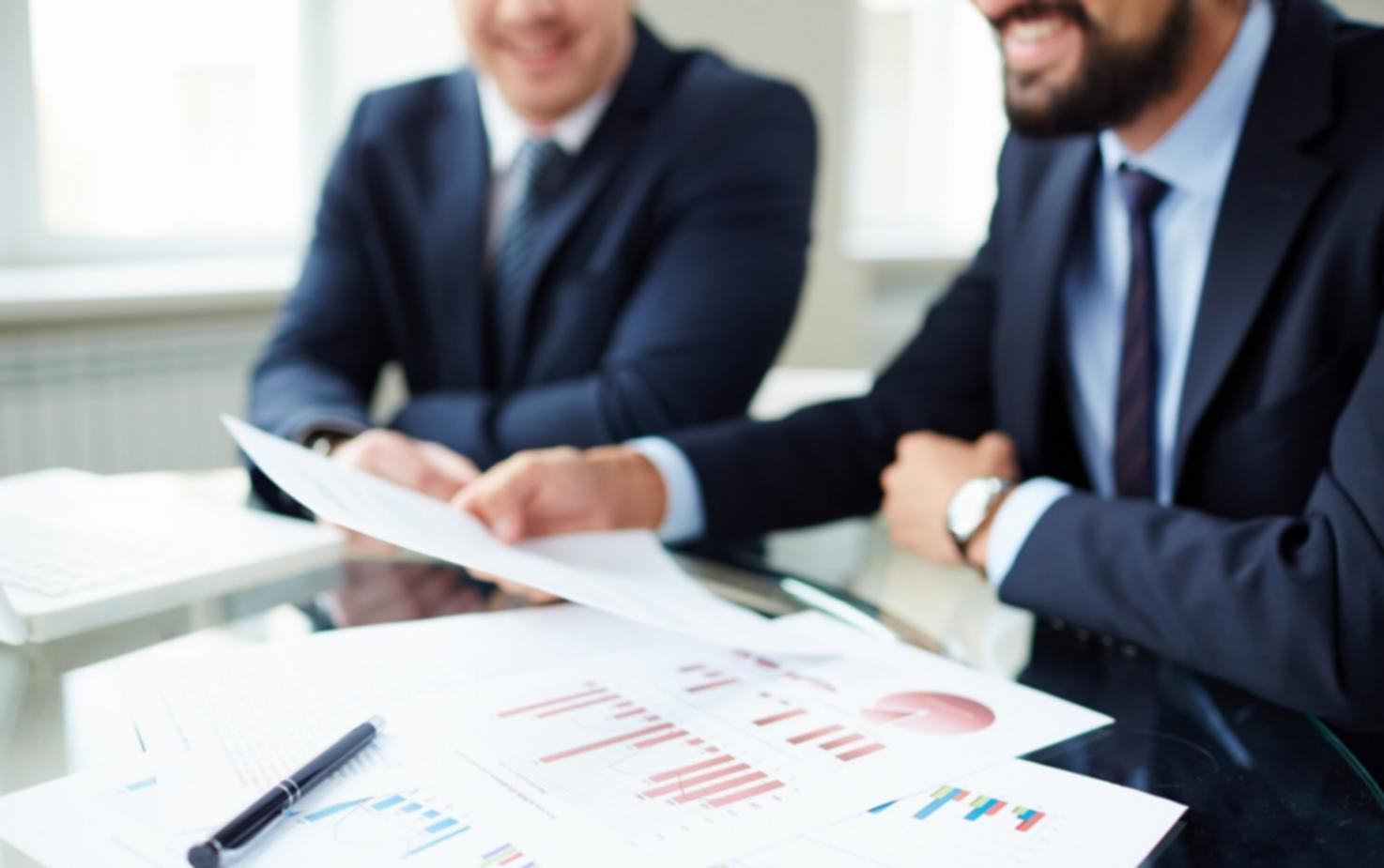Consultation financière en équipe